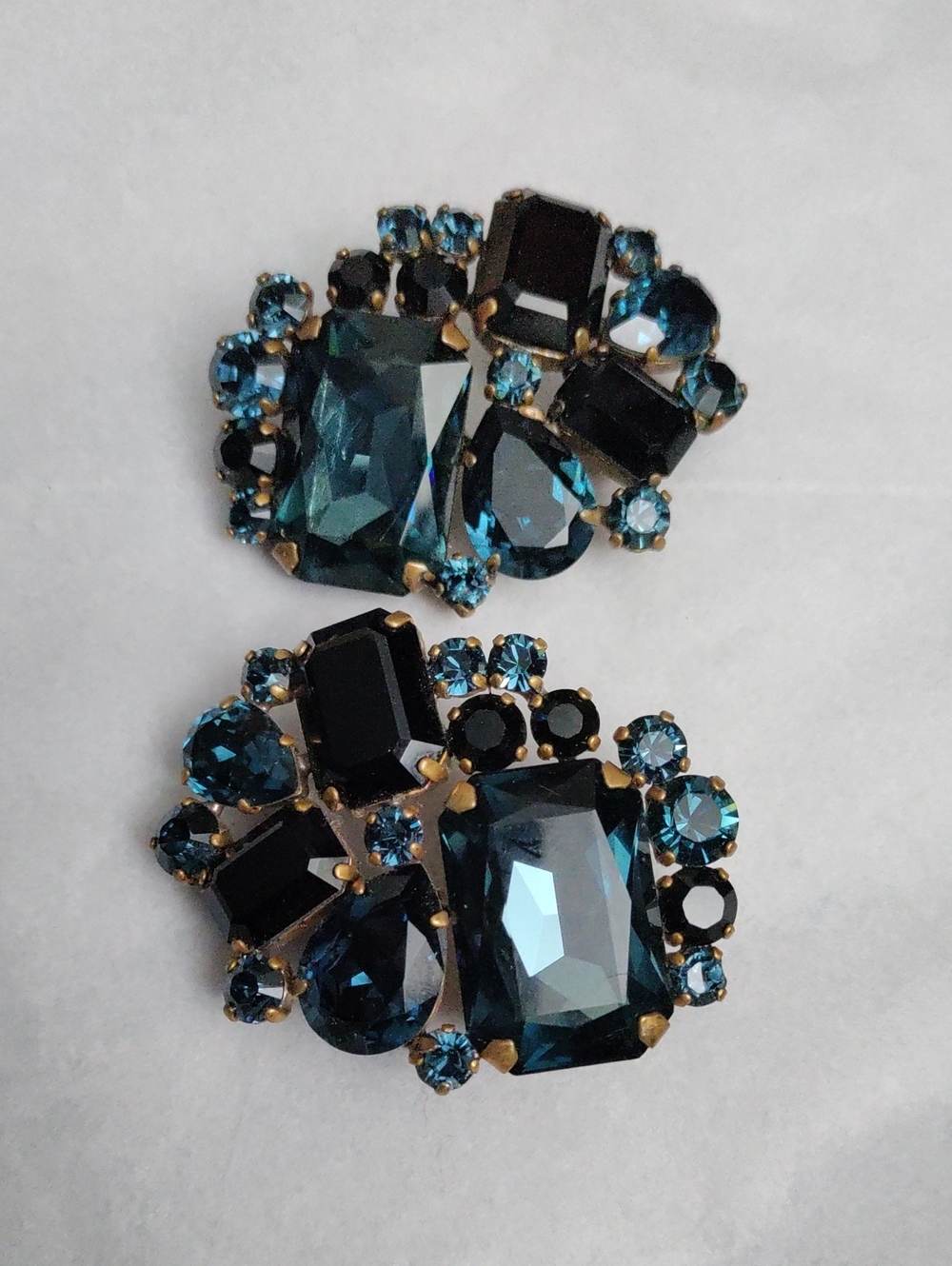 Miu Miu Teal and Black Crystal Cluster Shoe Accessories